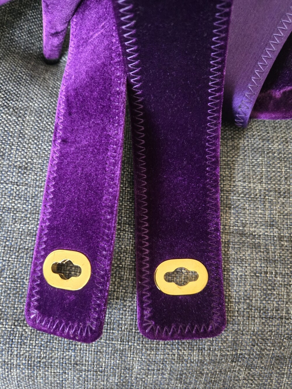 TOM FORD Velvet D'orsay Pumps Heels Size US 8.5/ EUR 39 Purple Leather - Picture 12 of 14